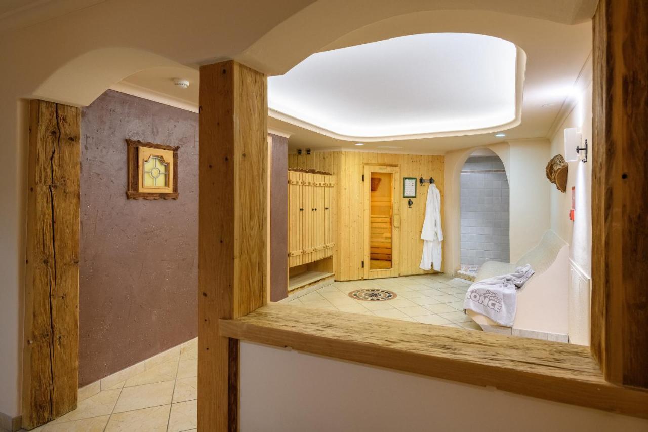Hotel Ronce 오르띠세이 외부 사진